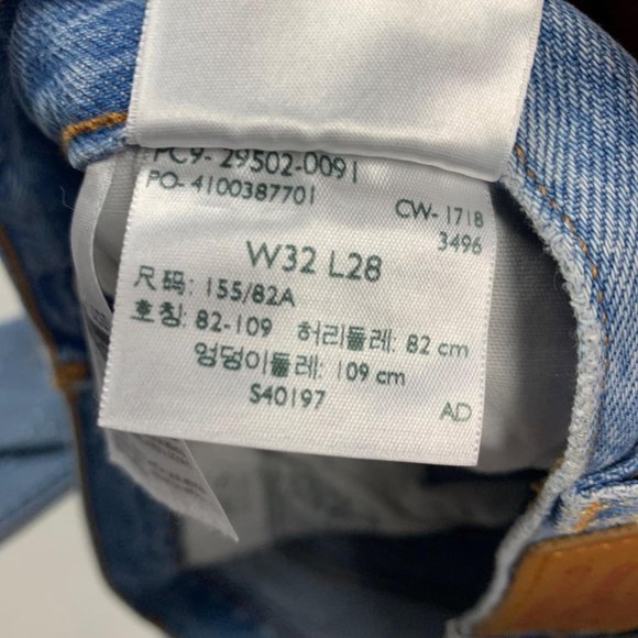 Levi's High Rise Women Jeans - Blue - Picture 7 of 10